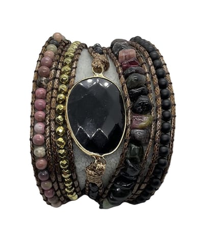 Stijlvolle Boho Wikkel Armband - Trendy Accessoire voor een Vleugje Bohemian - Ibiza Style Armband met Edelstenen