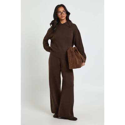 boohoo Dames Petite Dikke Gebreide Trui met Kraagdetail en Wijde Broek Co-Ord Set | Chocoladebruin | Maat: Small
