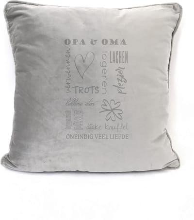 Grijs sierkussen Velours - 45x45cm - Met Tekst: Opa En Oma. Cadeau-voor Opa En Oma - Zomaar - Kerst - Sinterklaas - Verjaardag - Vaderdag - Moederdag.