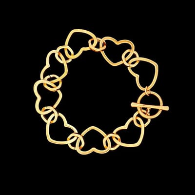 Victoria Valenza Goudkleurige RVS Hartjesvormige Schakelarmband - Armband - Goudkleurig - RVS - Hartjes armband - Schakelarmband