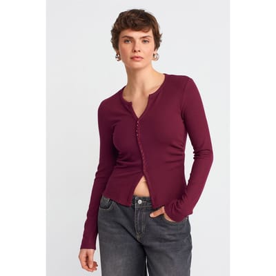 Slim Fit Geribbelde Blouse met Knopen aan de Voorkant