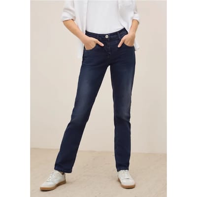 Straight Legs jeans