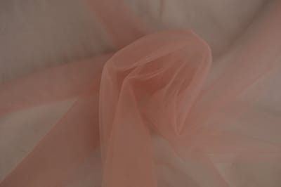 15 meter bruidstule - Oud roze - 150cm breed