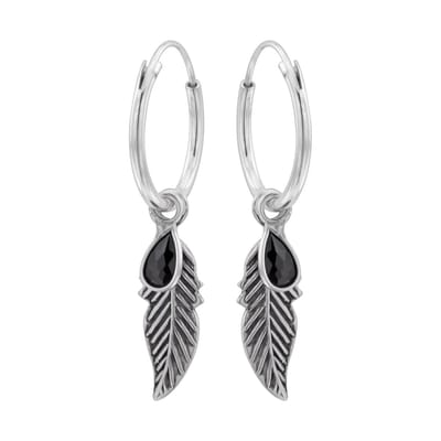 WeLoveSilver oorringen - zilver met veerhanger en kristal