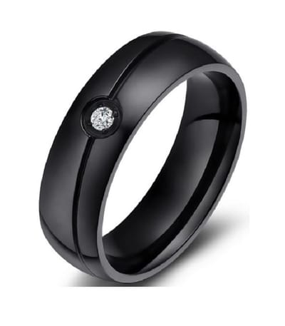 Jonline Ring Zwart Schuine Rand Transparante Zirkonia 6 mm.|Damesring|Herenring| 22.00 mm. (maat 49)