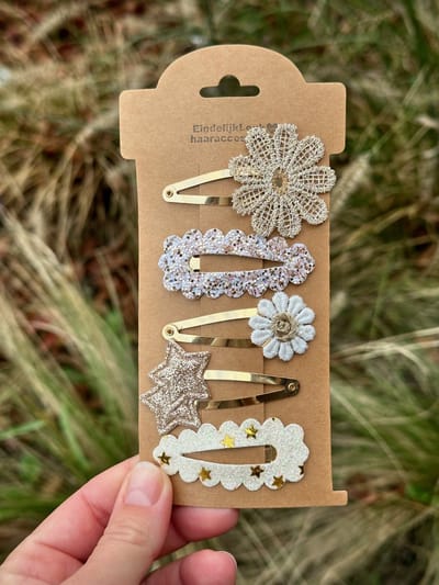 Haarspeldjes voor meisjes - Haaraccessoires meisjes - Haarspeldjes voor meisjes en baby's - Haarknipjes - Haarclips - Handgemaakte haaraccessoires – Haaraccessoires Kerst – Glitters – Kerst – Haarspeldje ster - Kerstknipjes