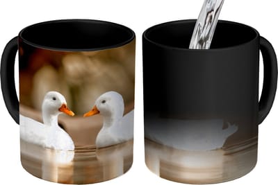 Magische Mok - Foto op Warmte Mokken - Koffiemok - Eend - Wit - Dieren - Water - Vogel - Eenden - Magic Mok - Beker - 350 ML - Theemok