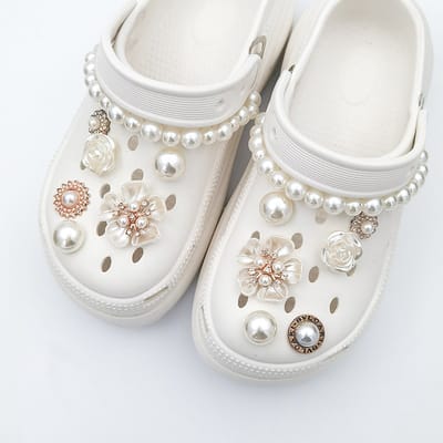 Schoenaccessoires-geschikt voor crocs charms- geschikt voor crocs pins- geschikt voor crocs Accessoires- geschikt voor Crocs Jibbitz-14 kralen camelia's