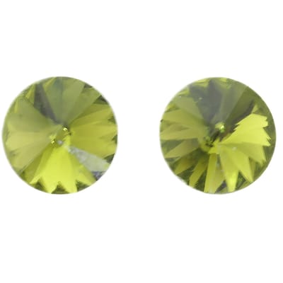Behave – Dames oorstekers – Olivine olijfgroen 8 mm – Natuurlijke stijl