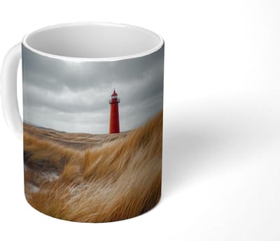 Mok - Koffiemok - Duinen - Vuurtoren - Rood - Lucht - Mokken - 350 ML - Beker - Koffiemokken - Theemok