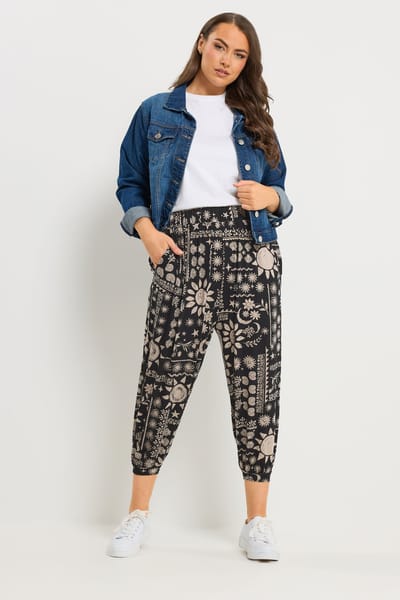 Yours Zwarte Cropped Harembroek Met Hemelprint Size 50-52