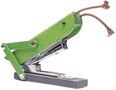 Nietmachine Insectvorm - Creatieve nietjes - Bureau decoratie - Massief houten constructie - 144 cm breed - Groen