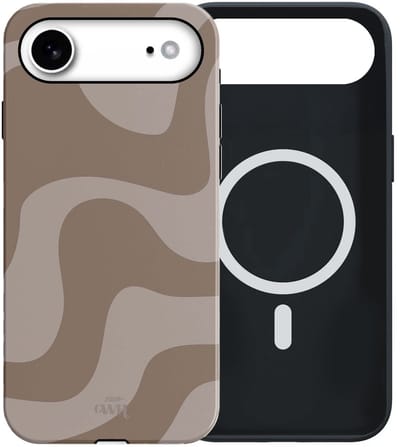 xoxo Wildhearts siliconen hoesje geschikt voor iPhone 17 Air MagSafe hoesje - Ride With Me Brown - Double Layer - Magnetisch telefoonhoesje - Magneet case - Backcover met dubbele bescherming - Golvenprint - Golvend patroon - Beige / Bruin