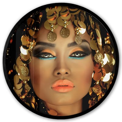 Poster in lijst Rond - Fotolijst 40x40 cm - Posters - Vrouw - Cleopatra - Goud - Sieraden - Make up - Luxe - Ronde posterlijst zwart - Decoratie - Wanddecoratie woonkamer - Muurdecoratie slaapkamer