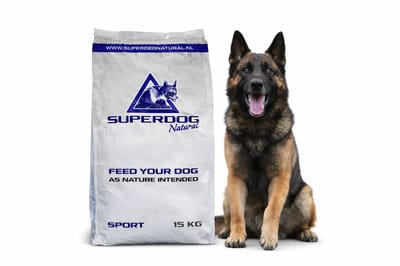 Superdog Natural SPORT- Koudgeperst Hondenvoer KIP - Tarwe- & Glutenvrij - Voor Actieve Honden & Sporthonden - 15 kg