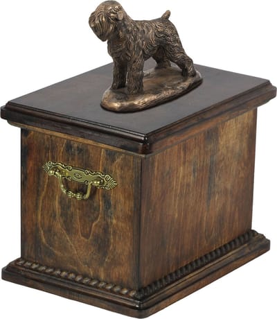 Elegante urn voor de as van een Black Russian Terrier met beeldje
