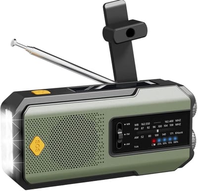JouwCrisisPakket - AM / FM Noodradio - Met Led Zaklamp - Draagbare Weerradio - 2000Mah Powerbank - Groen