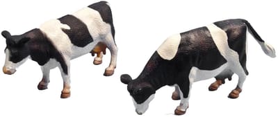 Kids Globe Cow Black/white Standing 1:32 2 pcs