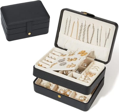 Oneay Klein sieradendoosje voor op reis, draagbare dubbellaagse PU-leer organizer, leuk cadeau voor vrouwen en meisjes, voor ringen, oorbellen en kettingen – Zwart