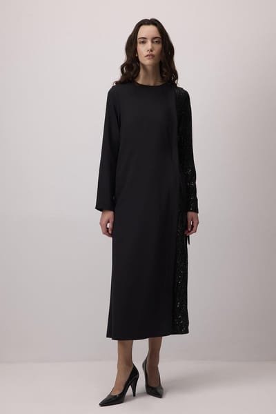 Touché Privé - Crêpe jurk met contrasterende pailletten - Zwart - Dames