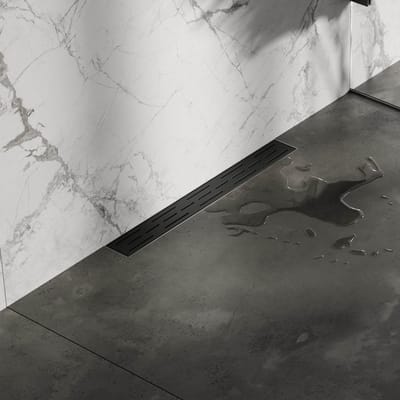 Brauer Douchegoot met standaard rooster en flens voor wandmontage 7 x 50 zwart