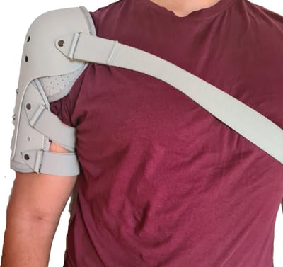 Brace, shoukder brace, schouder brace, schouderbrace, schouder beugels, schouder spalk, schouder steun, shoulder support, shoulder splint, braces.