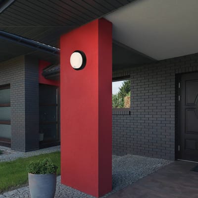 BRILONER Pula - Wandlamp Oplaadbaar - buitenverlichting - buitenlamp met bewegingssensor - met akku - USB-C - 4W - zwart