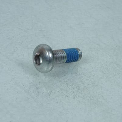 vizier plaat repose-pied arg pour moto suzuki gsr 750 2011-12 09106-08186 m8x23mm