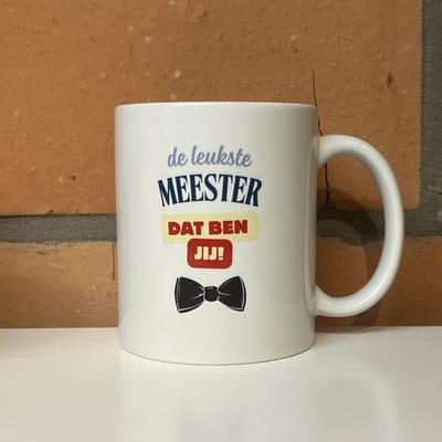 Mok MEESTER | strik | personaliseren | cadeau JUF | cadeau MEESTER | einde schooljaar | juf bedankt | juffrouw | juffendag | cadeau juf | school