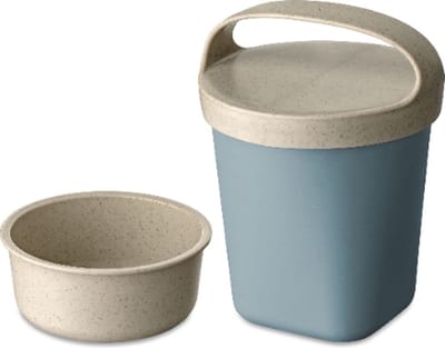 snackbox-met-deksel-en-inzet-0-5-l-natuur-bloemen-blauw-organic-bio-circular-koziol-buddy
