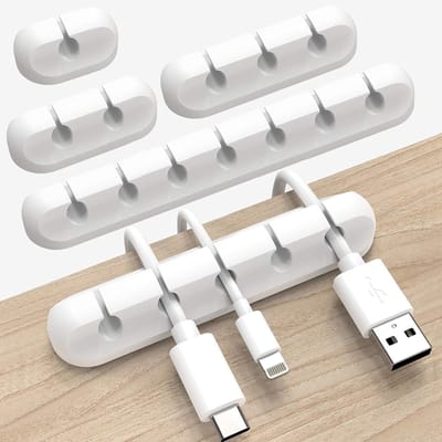 Vijf zelfklevende kabelclips voor bureau-organisatie, kabelhouders en draadopslag voor opladers en kabels in huis en auto