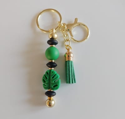 Sleutelhanger, tashanger met kralen | groen, zwart | goudkleurig