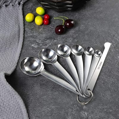 Famanu - Maatbekers en maatlepels set RVS met meetliniaal, 7 lepels en 5 bekers, complete meetset voor bakken en koken