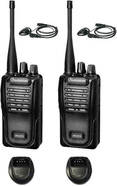 Set van 2 Wouxun KG-819 UHF IP55 PMR446 Portofoons met D-shape oortje