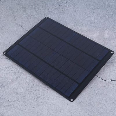 Zonnepaneel Charger - Draagbare Stroom - Buitenactiviteiten Opladen - LED Indicator - 23x17cm - Zwart