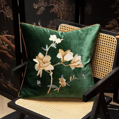 Housse de coussin haut de gamme style chinois Fleur de magnolia blanc en velours Brodé Coussin de canapé Décoration de maison 45x45cm/50x50cm 45x45cm