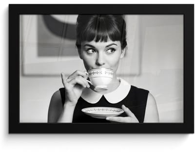 Poster in lijst - Fotolijst 30x20 cm - Posters - Portret - Thee - Vrouw - Posterlijst zwart - Decoratie - Wanddecoratie woonkamer - Muurdecoratie slaapkamer