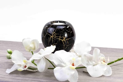 Mini Urn - Theelichthouder Waxinelicht - Liefdevolle Herinnering - Handgemaakt Glas - 9 x 9 x 8 cm - Zwart Bladgoud