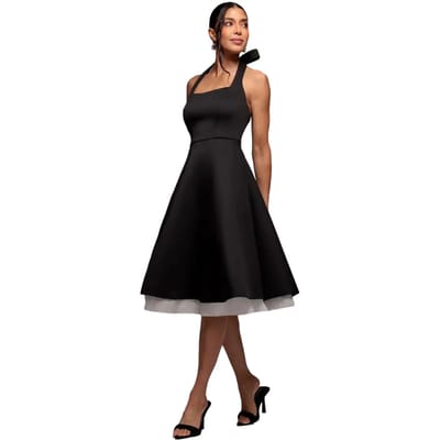 Vrouwelijke strapless jurk met volant en strik Goddiva Contrast Organza