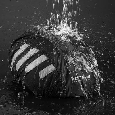 Sara Shop Fietshelm hoes - helm bescherming voor regen - waterdicht - zwart