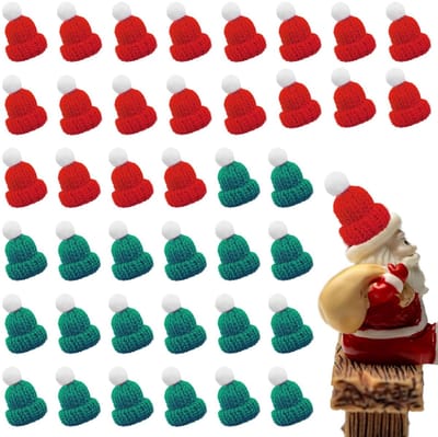 Dailygoods- Kerstmutsen 40 Stuks - Mini-Gebreide Kerstmutsen - Rood/Groen - Kerstdecoratie - Speelgoed Hoedenset - Perfect voor Boomversieringen