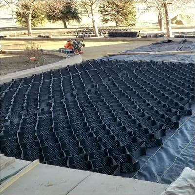 Oprit Grindrooster - Grindstabilisatie Systeem - Grond Stabiliseren - Hoge Zijdelingse Beperking - 40x40cm Cel - Zwart