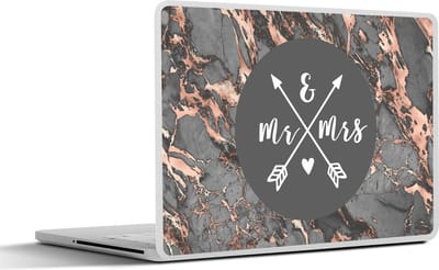 Laptop sticker - 10.1 inch - Spreuken - Mr & Mrs - Quotes - Trouwen - 25x18cm - Laptopstickers - Laptop skin - Cover