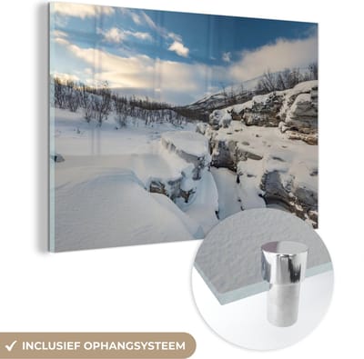 ® Glasschilderij 180x120 cm - Schilderij acrylglas - Het besneeuwde landschap in het Nationaal park Abisko in Zweden - Foto op glas - Muurdecoratie woonkamer - Wanddecoratie slaapkamer - Schilderijen