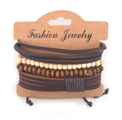 Set van 3 bruine armbanden met houten kralen en leer