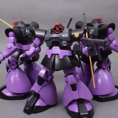 Daban 6607 MG 1/100 Zaku II FZ Black Tri-Stars Versie Assemblage Model Kit Mobiel Pak Actiefiguren Verzamelen Ornamenten Verrassing Mooi Cadeau black