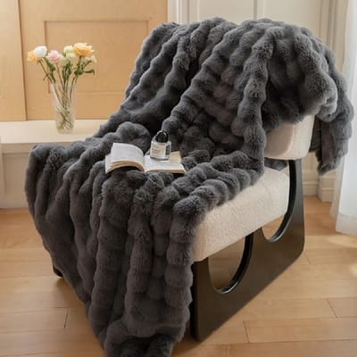 Extra Zachte Pluche Plaid Grijs 150x200 cm - Fluwelen Dekentje voor Bank en Bed