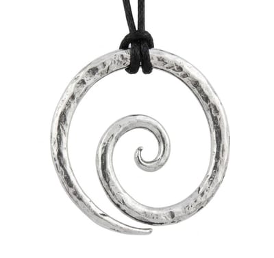 Zilverkleurige spiraal hanger ketting met koord voor heren en dames – ronde vorm – glanzende afwerking – fantasy stijl