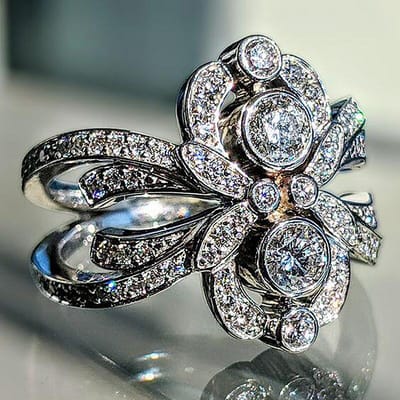 Modieuze Sieraden in Europese en Amerikaanse Stijl Retro Bloem Zirkonia Ring Exquise Bloem Ronde Diamant Damesring No. 10