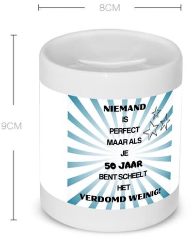 Akyol - 50 jaar sarah en abraham cadeau - Spaarpot - Hoera 50 jaar - jubileum man en vrouw - met opdruk - grappige tekst - jarig - verjaardag - grappige tekst - 350 ML inhoud